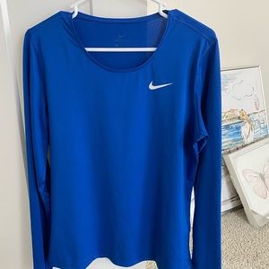 Nike Dri-fit Longsleeve